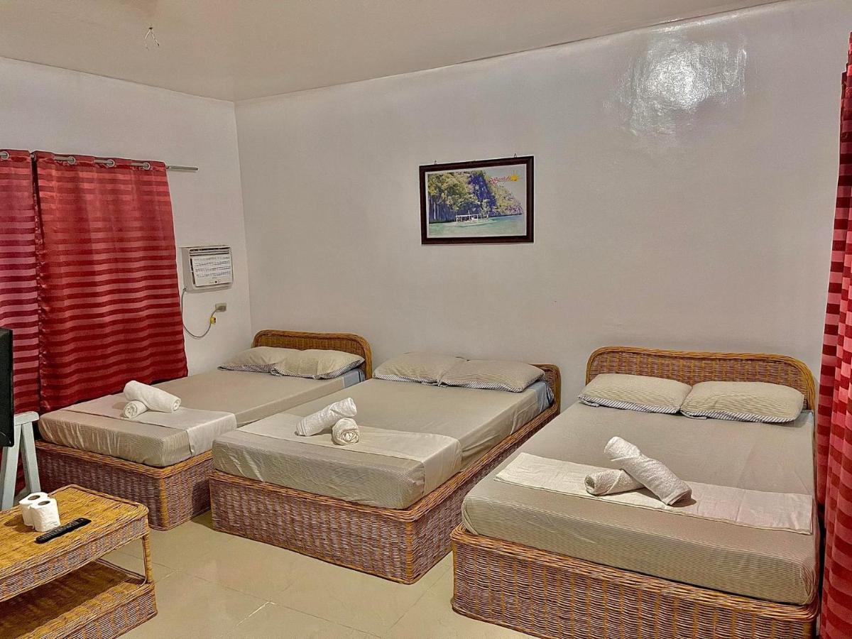 Mario'S Travellers Inn โกรอน ภายนอก รูปภาพ